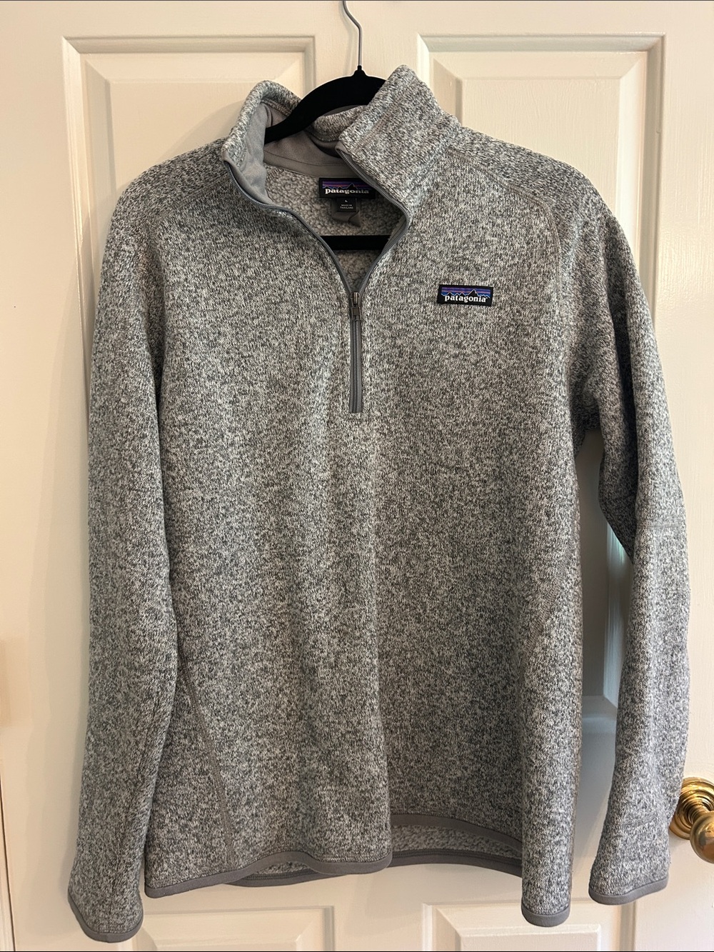 Patagonia Women’s L Knit Half-Zip